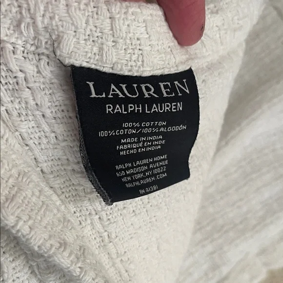 Ralph Lauren White Blanket - Picture 3 of 4